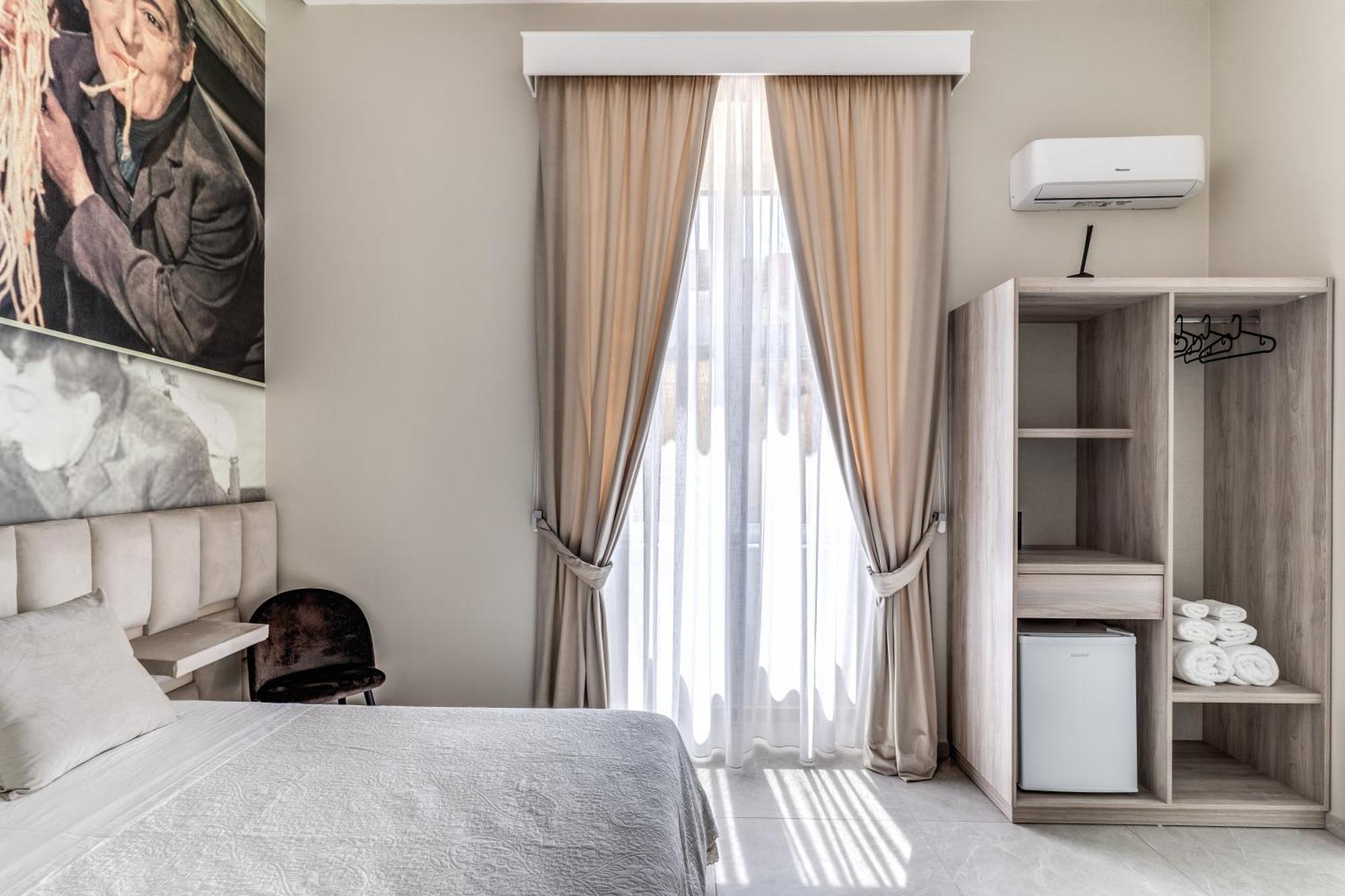 Av Guest house *